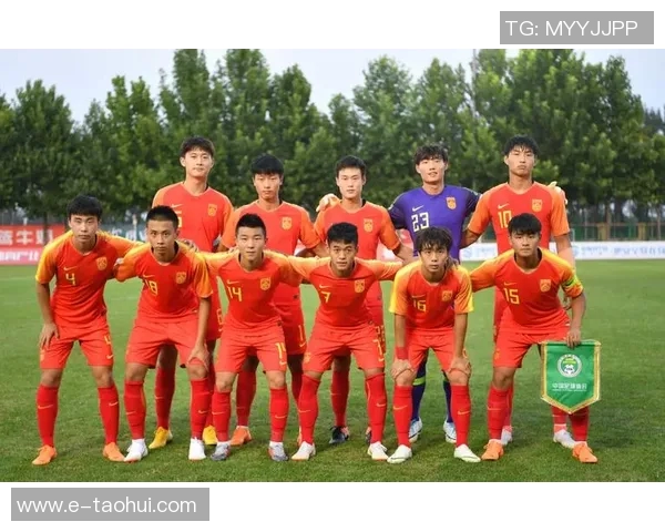 青训球员在联赛中首次登场的精彩瞬间与成长历程分析 青训球员在联赛中首次登场的精彩瞬间与成长历程分析